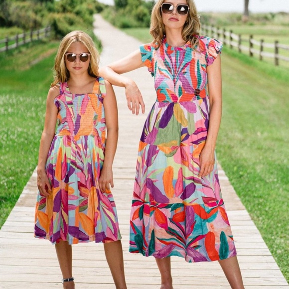 Briton Court Colorful Floral Midi Dress Size Medium M - Picture 4 of 6